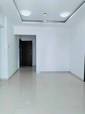Room in 2 BHK Apartment at Lalani Grandeur, Goregaon East – for Sale