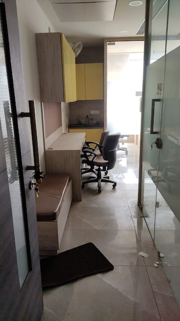 Commercial Office Space 560 Sq.Ft. For Rent in Netaji Subhash Place Delhi  7717416