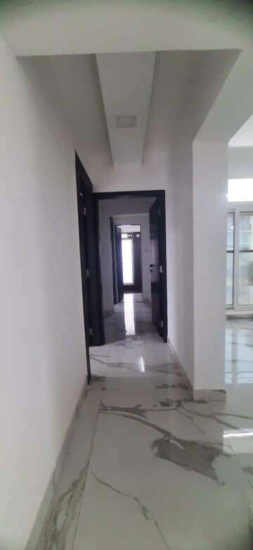 Building Lobby in 4 BHK Apartment at RNA NG Eclat, Andheri West – for Rent
