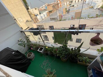 Master Bedroom in 2 BHK Builder Floor at Chattarpur – for Sale