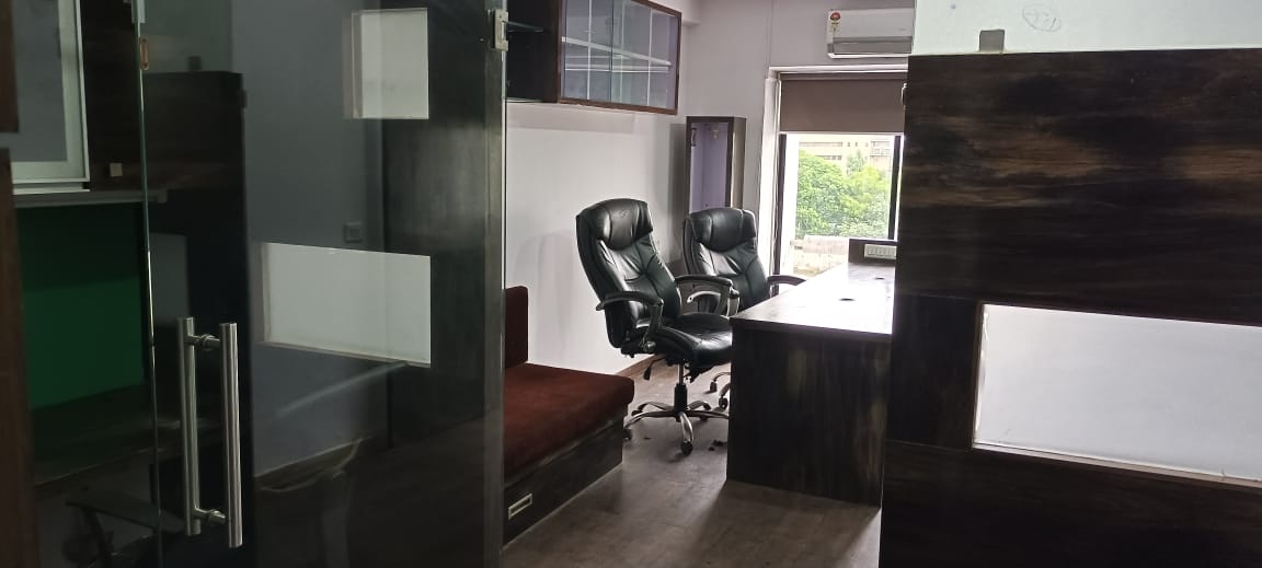 Commercial Office Space 417 Sq.Ft. For Rent in Makarba Ahmedabad  7717541