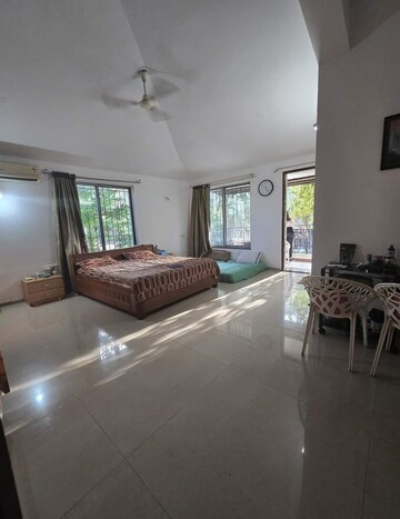 Bedroom in 4 BHK Villa at Nibm – for Sale