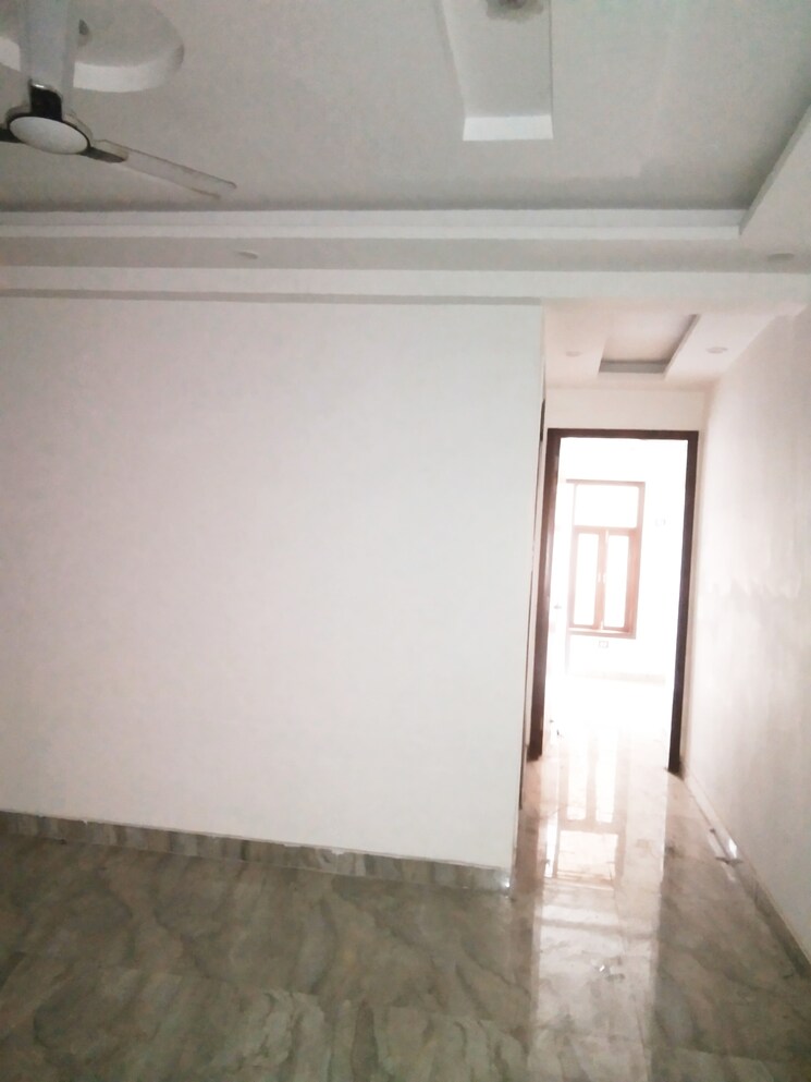 Room, chattarpur 3 Bedroom 1100 Sq.Ft. Builder Floor In Chattarpur Delhi 7718131