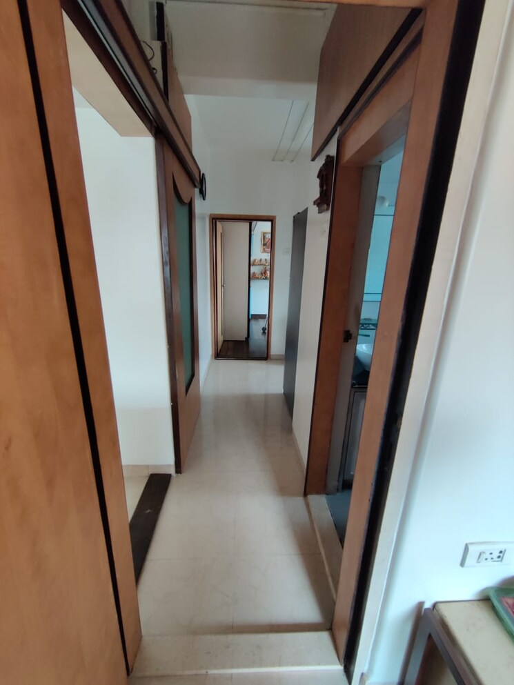 undefined, sadanand-classic 2 Bedroom 700 Sq.Ft. Apartment In Khar West Mumbai 7718277