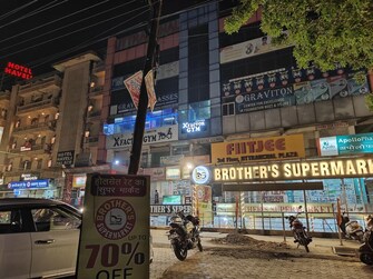 Commercial Shop 460 Sq.Ft. For Resale in Sector 76 Noida  7718634