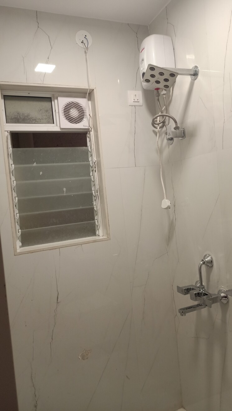 Bathroom, anmol-priti 2 Bedroom 600 Sq.Ft. Apartment In Kandivali West Mumbai 7718862