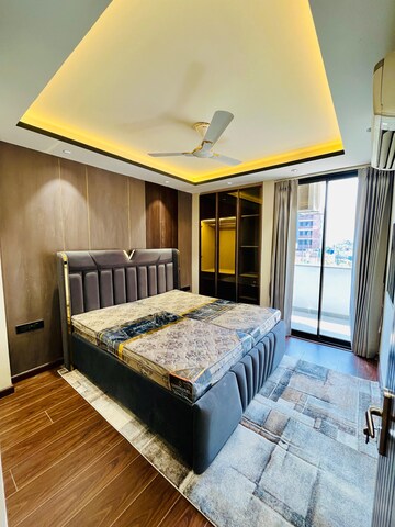 Bedroom in 4 BHK Builder Floor at SS Southend Floors, South City 2 – for Sale