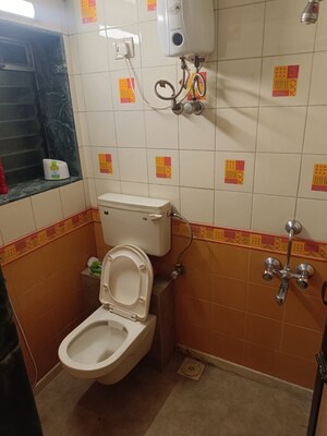 Bathroom in 1 BHK Apartment at Liberty CHS, Vashi Sector 17 – for Rent