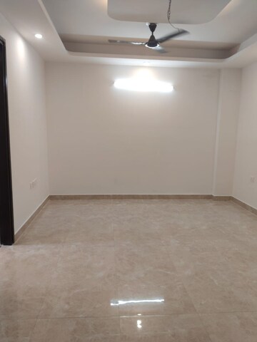 2 BHK Builder Floor For Rent in Freedom Fighters Enclave Delhi  7718913