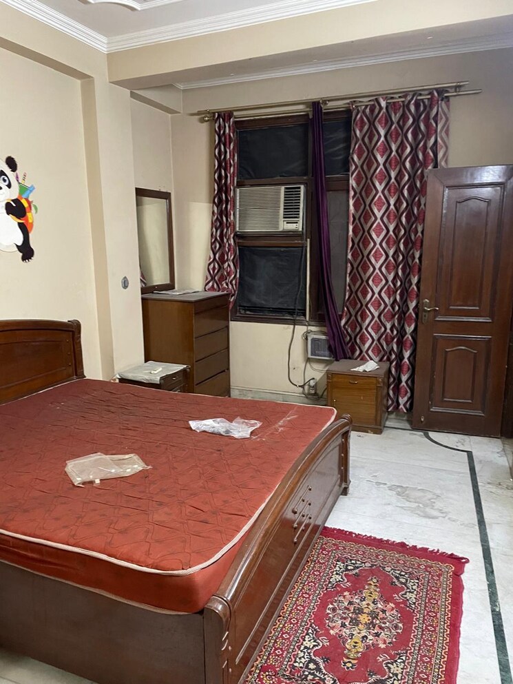 Bedroom, khirki extension 3 Bedroom 150 Sq.Yd. Builder Floor In Khirki Extension Delhi 7718973