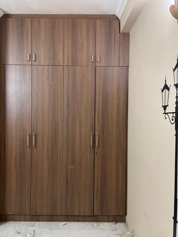 Furnished Amenities in 3 BHK Builder Floor at Khirki Extension – for Sale