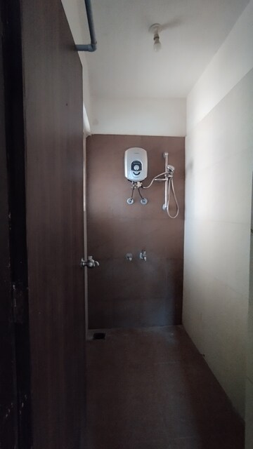 Room in 1 BHK Apartment at Raunak City 3, Kalyan West – for Sale