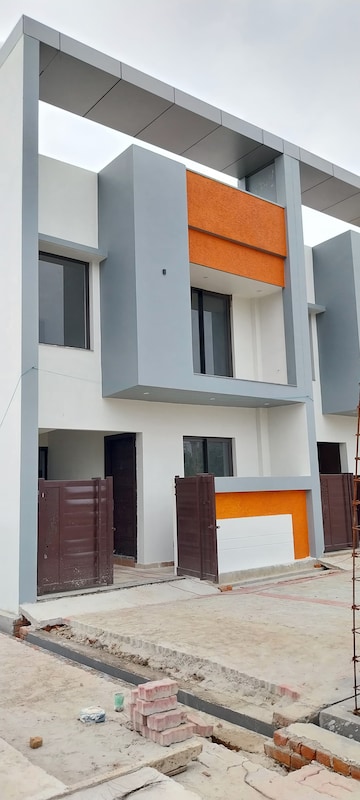 2 BHK Builder Floor For Resale in Chinhat Lucknow  7719041