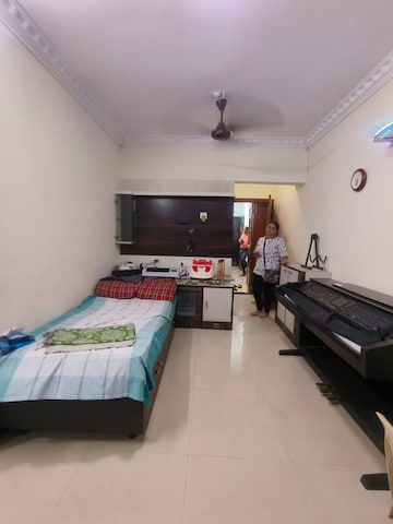 1 BHK Apartment For Rent in Mhatre Palace Chs Ic Colony Mumbai  7719068