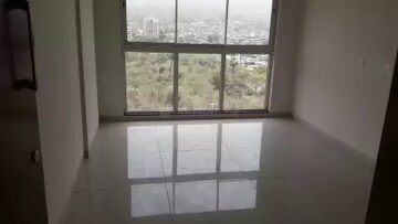Room in 3 BHK Apartment at Upper East 97, Malad East – for Sale
