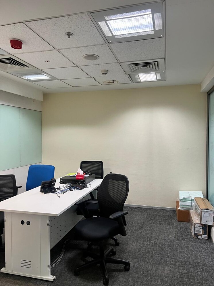 Team Area, mg road Commercial Office Space 4000 Sq.Ft. In Mg Road Bangalore 7719382