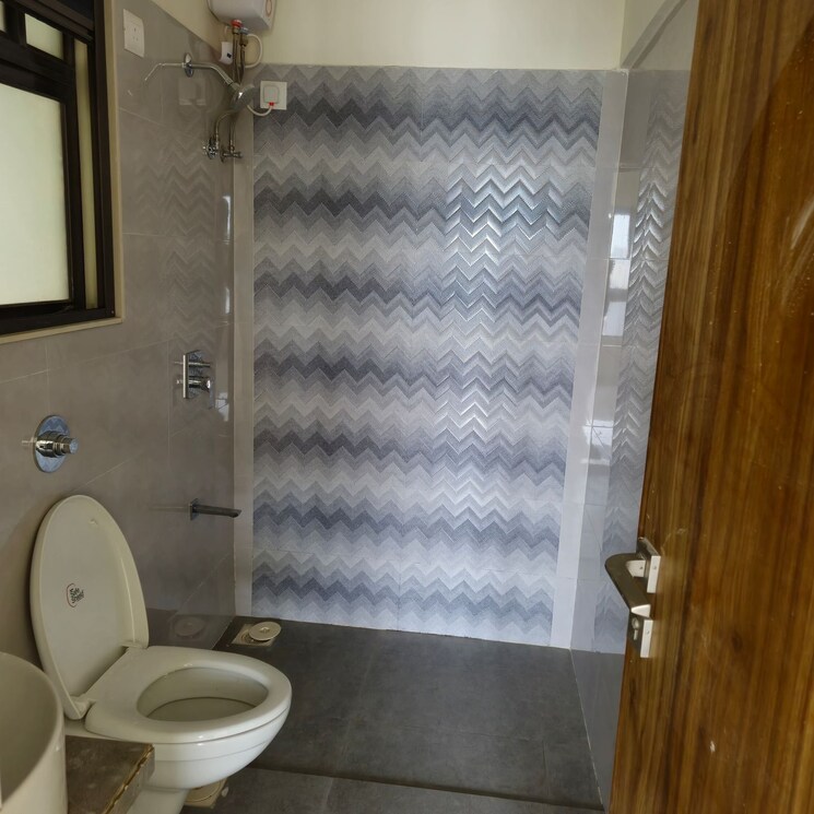 Bathroom, kohinoor-chs-andheri 2 Bedroom 700 Sq.Ft. Apartment In Andheri West Mumbai 7719446