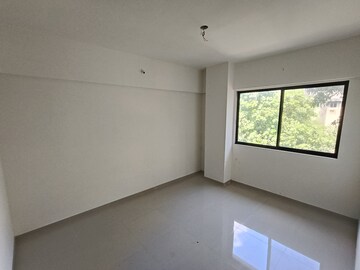 Master Bedroom in 2 BHK Apartment at Thane West – for Sale