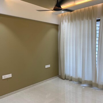 Room in 2 BHK Apartment at Mahaavir Exotique, Rohinjan – for Sale