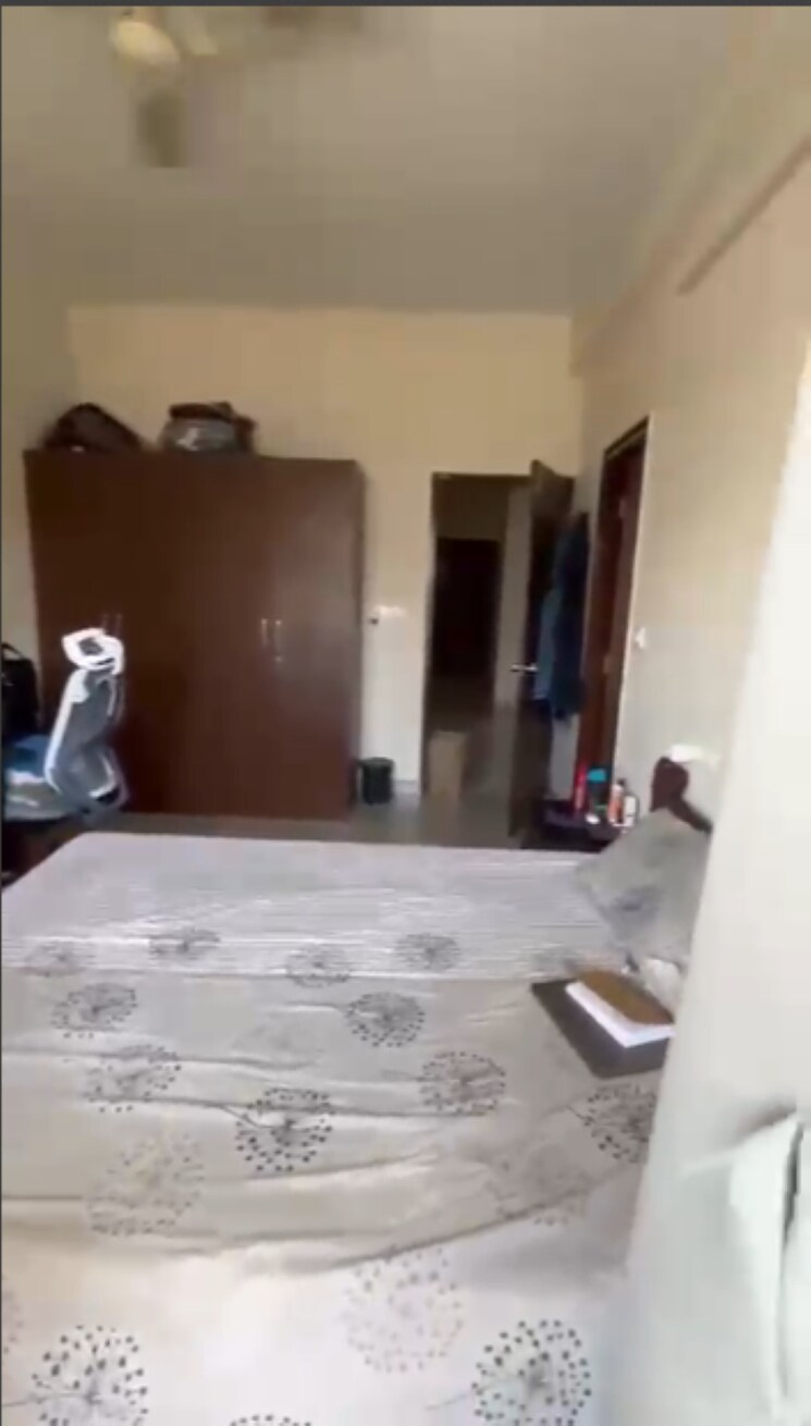 Bedroom, runwal-nagar-chs 3 Bedroom 105 Sq.Yd. Apartment In Runwal Nagar Thane 7718057