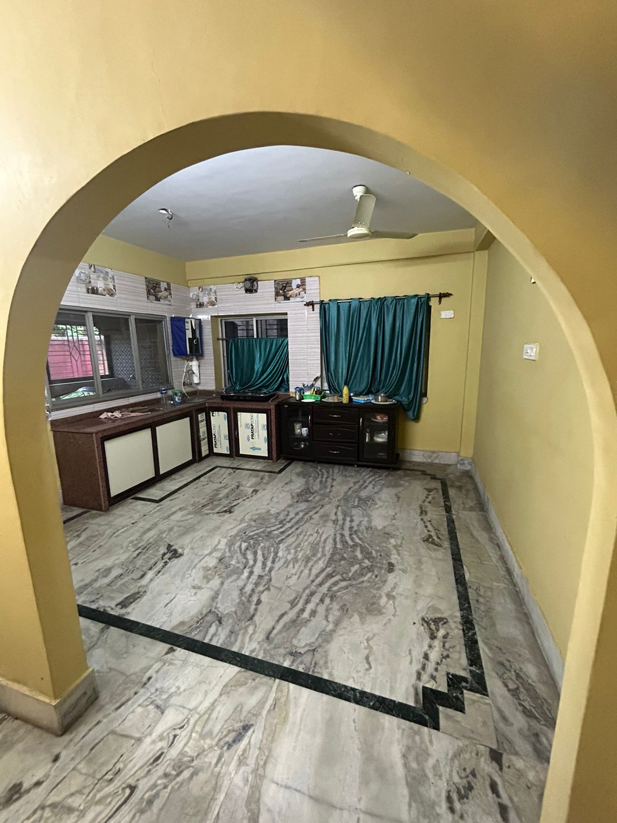 Rental 1 Bedroom 900 Sq.Ft. Apartment in Ashokgarh Kolkata 7716931