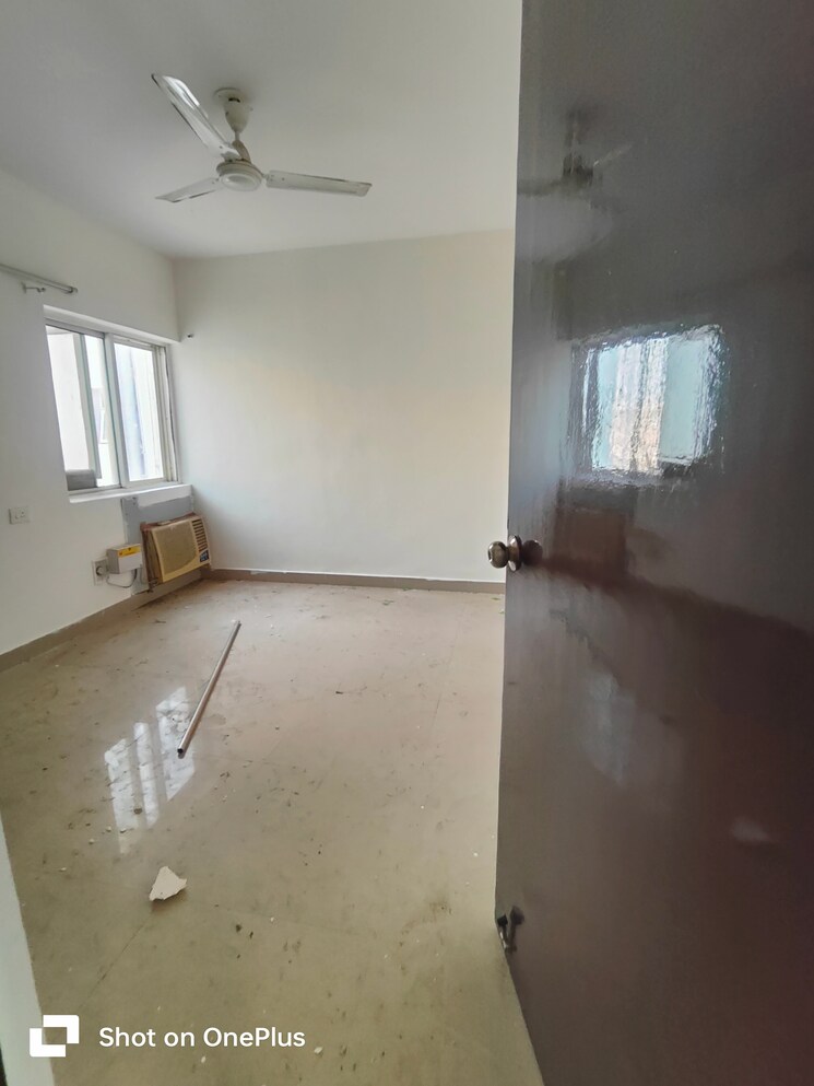 Room, sare-home 3 Bedroom 1200 Sq.Ft. Apartment In Sector 92 Gurgaon 7720579