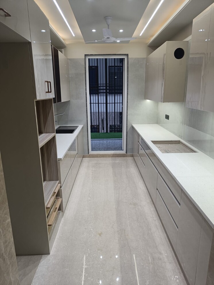 undefined, dlf-the-icon 4 Bedroom 3240 Sq.Ft. Builder Floor In Dlf Phase V Gurgaon 7720590