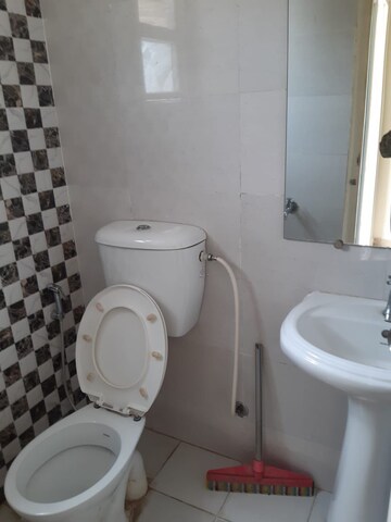 Bathroom in 2.5 BHK Apartment at Gaur Yamuna City 16th Park View, Gaur Yamuna City – for Sale