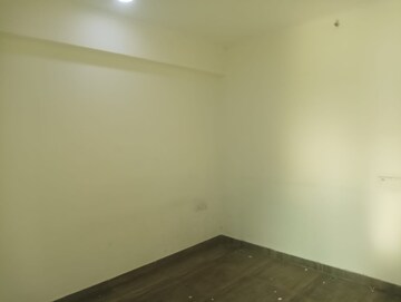 Room in 2 BHK Apartment at Gaur City-2, Sector 16c Greater Noida – for Sale