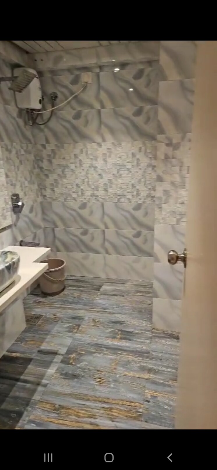 Bathroom, mohini-castle 2 Bedroom 450 Sq.Ft. Apartment In Khar West Mumbai 7720799