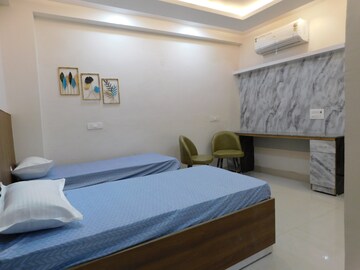 Furnished Amenities in  Pg at Sector 12 – for Rent