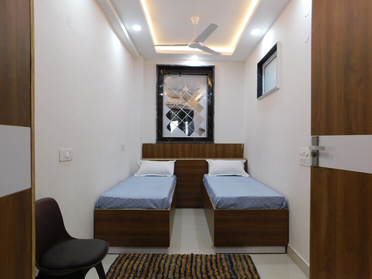 Room, sector 12 Pg For Girls In Sector 12 7721287