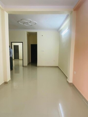 Building Lobby in 1.5 BHK Apartment at VJ DH 3, Kursi Road – for Sale