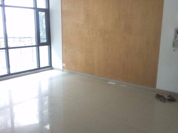 Room in 3 BHK Builder Floor at Mahavir Enclave – for Sale
