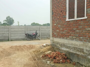  Plot – Exterior View View at Kalli Paschim - for Sale