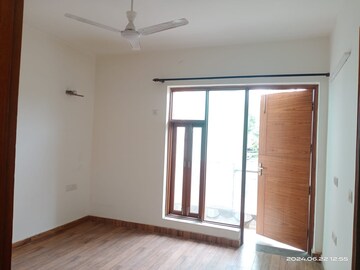 Room in 2 BHK Builder Floor at Chattarpur – for Sale