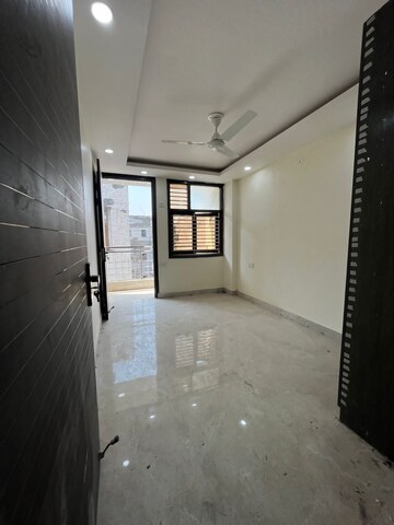 2 BHK Builder Floor For Sale in Chattarpur