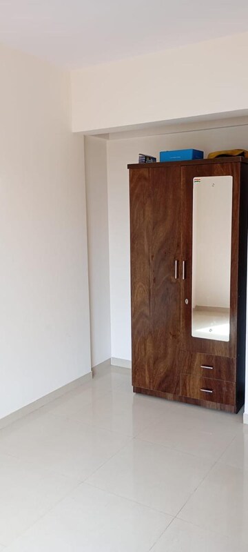 Room in 1 BHK Apartment at Puranik Rumah Bali, Ghodbunder Road – for Sale