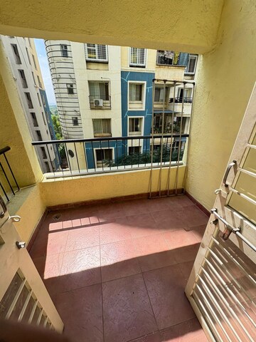 Balcony in 3 BHK Apartment at Ganesham Phase I, Pimple Saudagar – for Rent