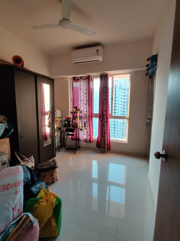 Furnished Amenities in 2 BHK Apartment at Lodha Amara, Kolshet Road – for Sale