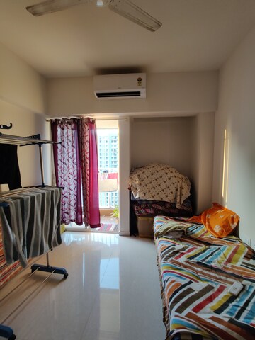 Furnished Amenities in 2 BHK Apartment at Lodha Amara, Kolshet Road – for Sale