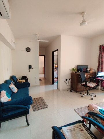 2 BHK Apartment For Sale in Lodha Amara, Kolshet Road