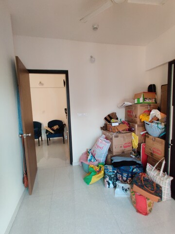 Furnished Amenities in 2 BHK Apartment at Lodha Amara, Kolshet Road – for Sale