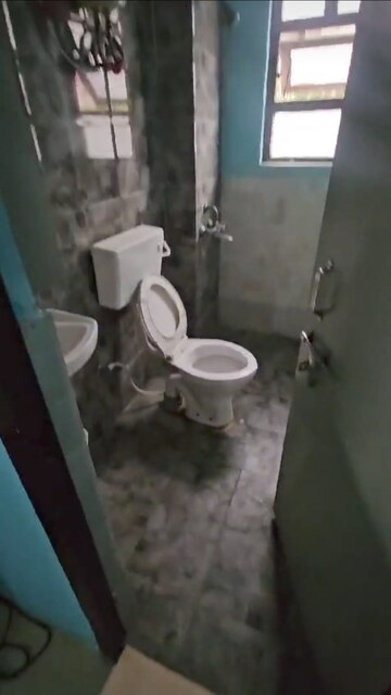 Bathroom in 1 BHK Apartment at Auric City Homes, Sector 82 – for Rent