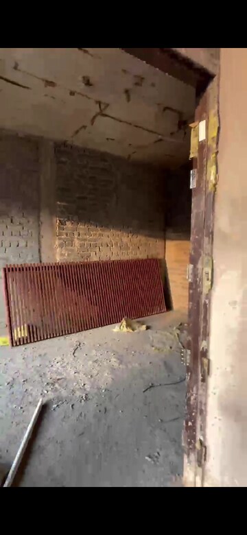 Swimming Pool in 4 BHK Villa at KharaR-Kurali Highway – for Sale