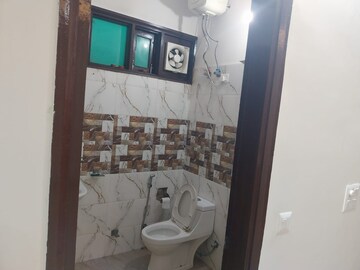 Bathroom in 3 BHK Builder Floor at Kohli One Malibu Town, Sector 47 – for Sale