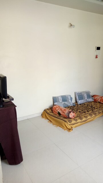 रेसिडेंशियल फ्लैट वर्ग फुट फॉर रेंट इन रावेट पुणे  7722860