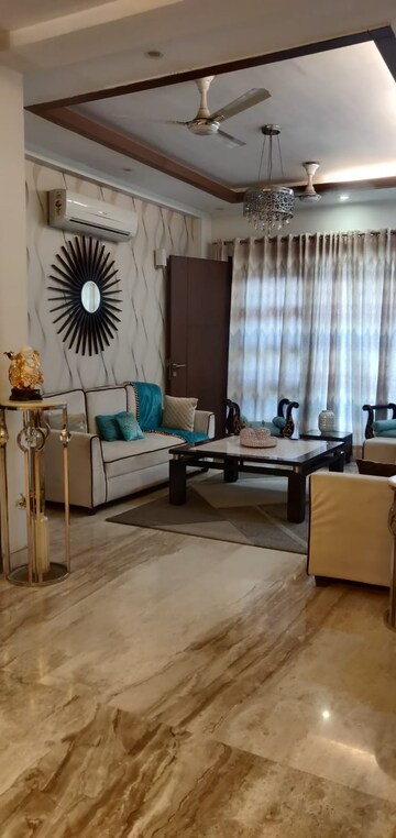 Living Room in 4 BHK Builder Floor at Unitech South City II, Sector 50 – for Sale
