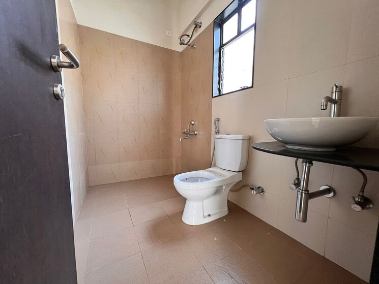Bathroom, amit-colori 3 Bedroom 1093 Sq.Ft. Apartment In Undri Pune 7723061