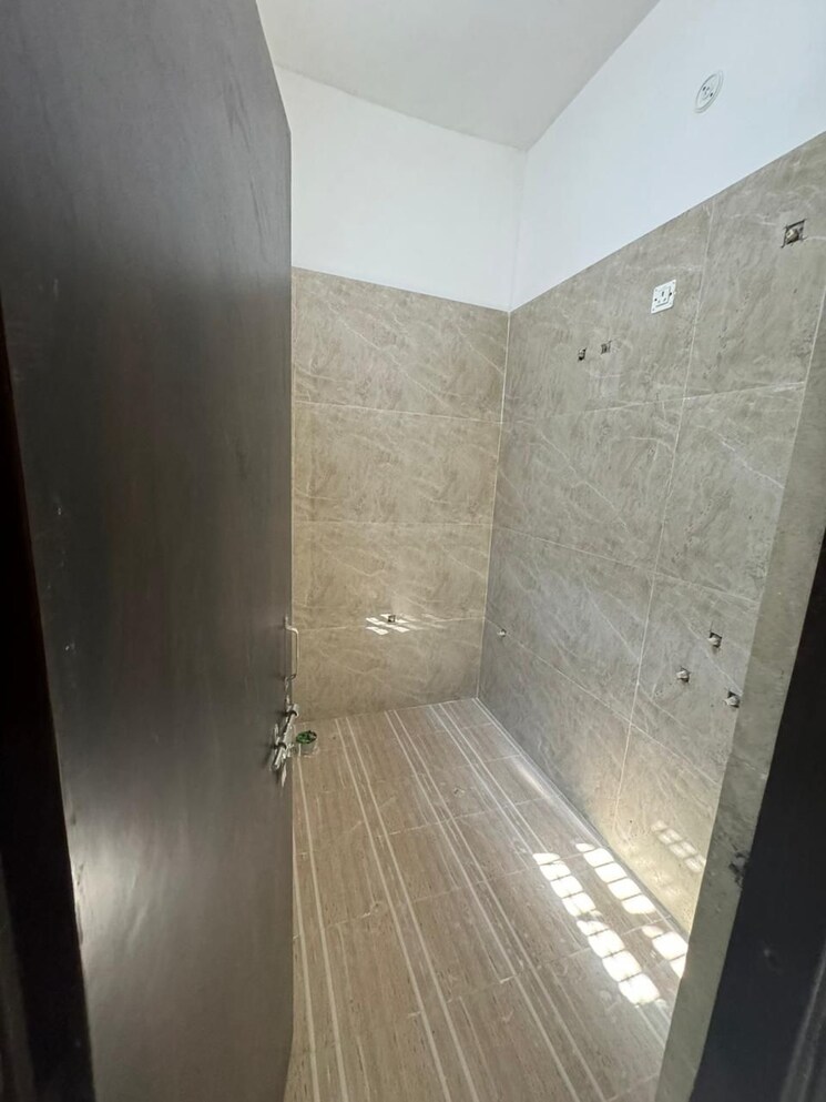 Bathroom, gomti nagar 3 Bedroom 1500 Sq.Ft. Independent House In Gomti Nagar Lucknow 7723194